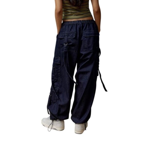 BDG  Urban Outfitters Strappy Cargo Relaxed Baggy Tech Jeans Low Rise Small - Picture 2 of 16